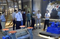 三水区人大副主任张卫红带队莅临成都纬轩互动娱乐开发有限公司调研